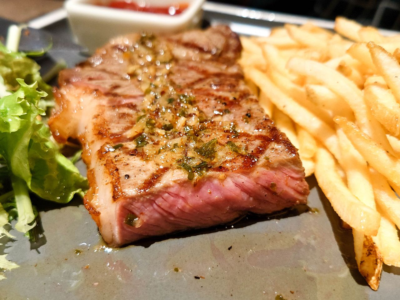 [食記][台北市] S&W Butcher’s Shop (已改名為 “S&W Grill”) — 美國頂級牛排館 Smith & Wollensky 的副品牌餐廳