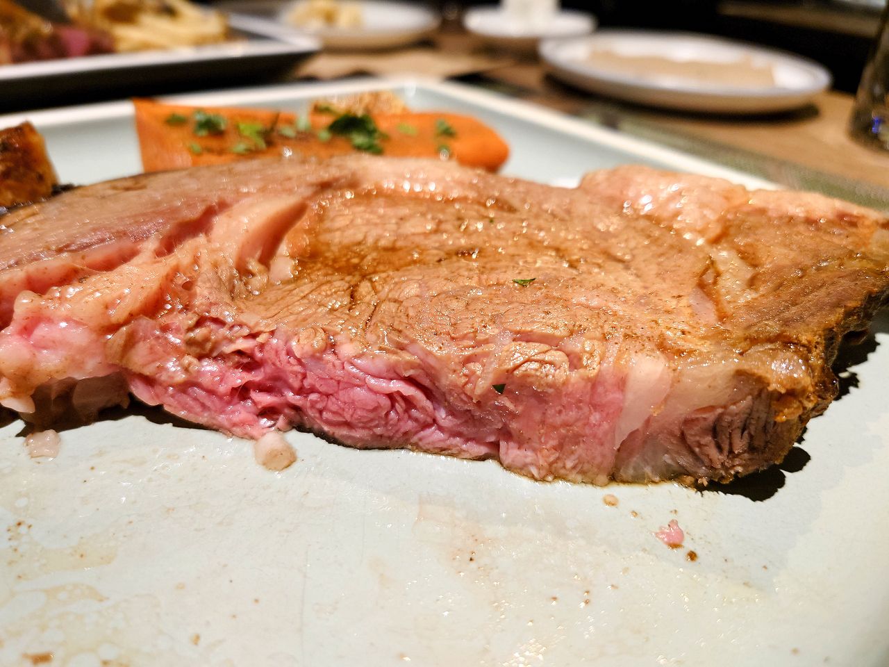 [食記][台北市] S&W Butcher’s Shop (已改名為 “S&W Grill”) — 美國頂級牛排館 Smith & Wollensky 的副品牌餐廳