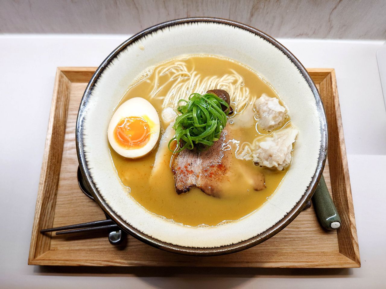 [食記][台北市] 茶悟ラーメン (茶悟拉麵) — 以茶入湯帶有茶香的創意拉麵