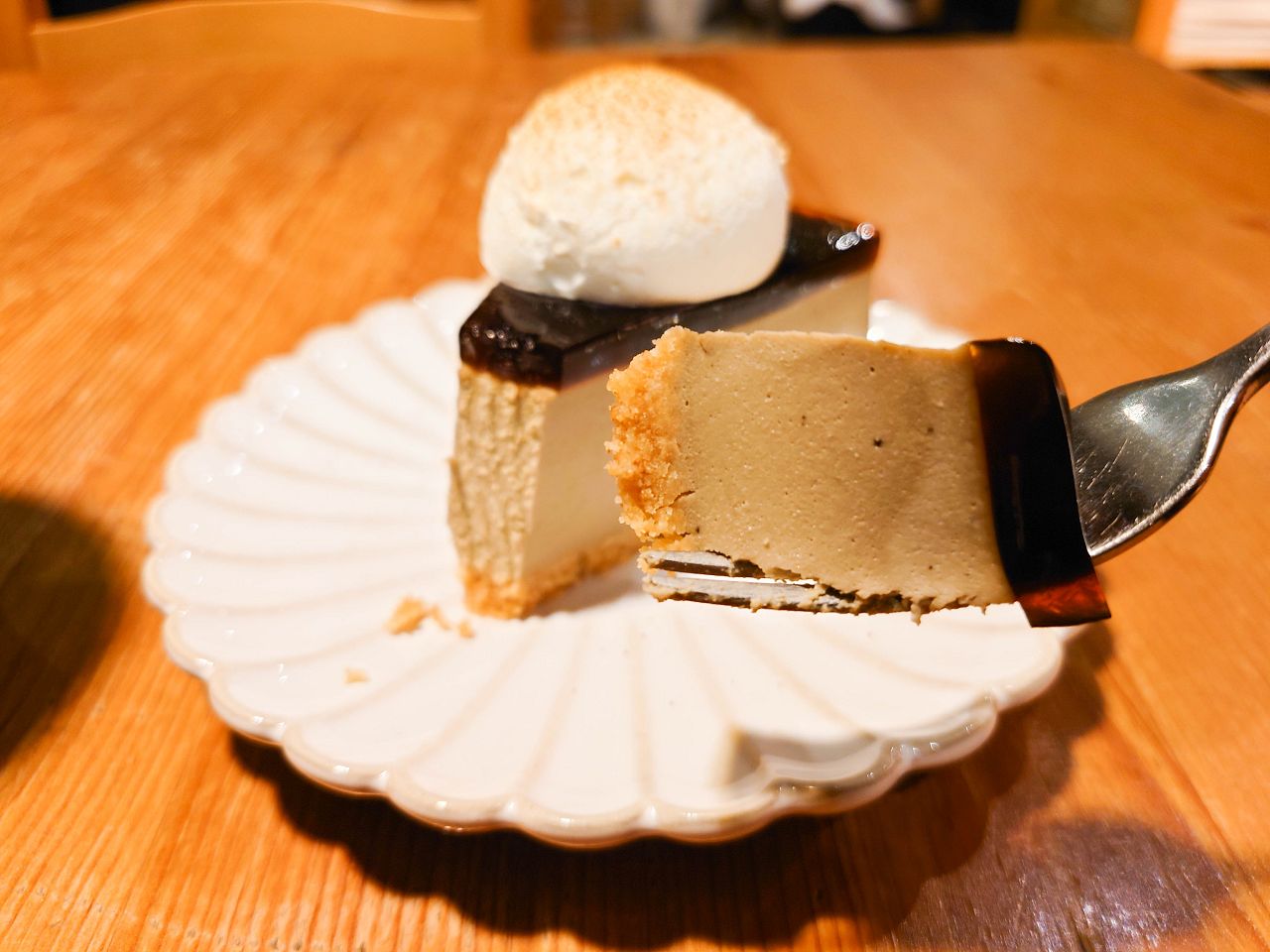 [食記][新北市][樹林區] No.15 事啡之地 米蘭15號 — 樹林火車站後站附近貓咪咖啡廳