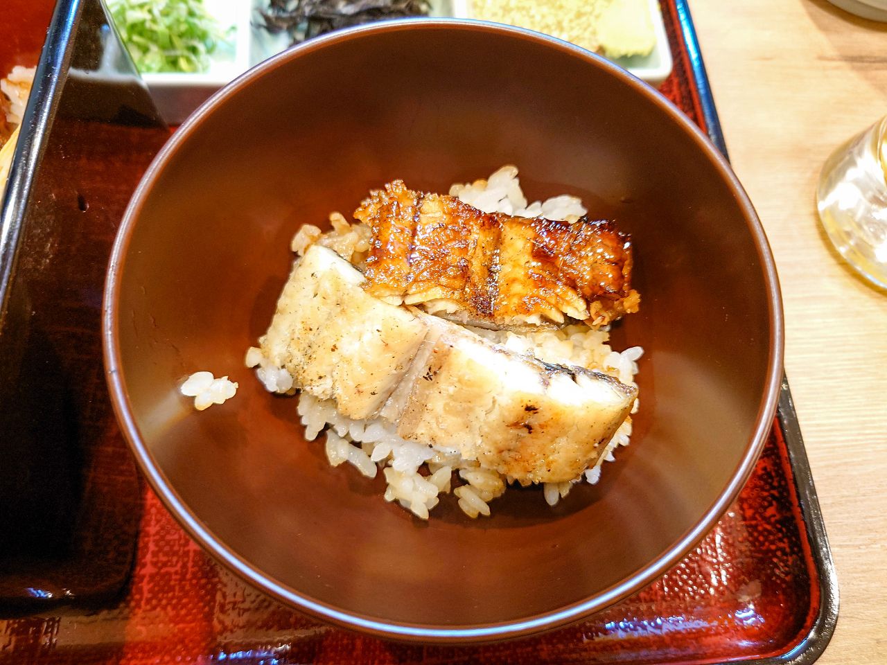 [食記][高雄市] 鰻庄 — 關東風鰻魚料理專賣店