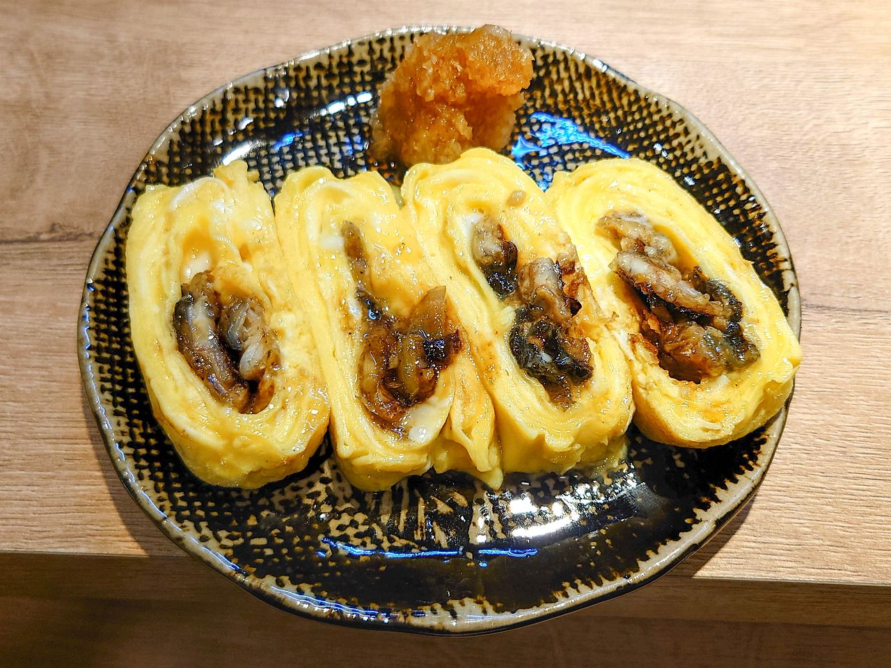 [食記][高雄市] 鰻庄 — 關東風鰻魚料理專賣店