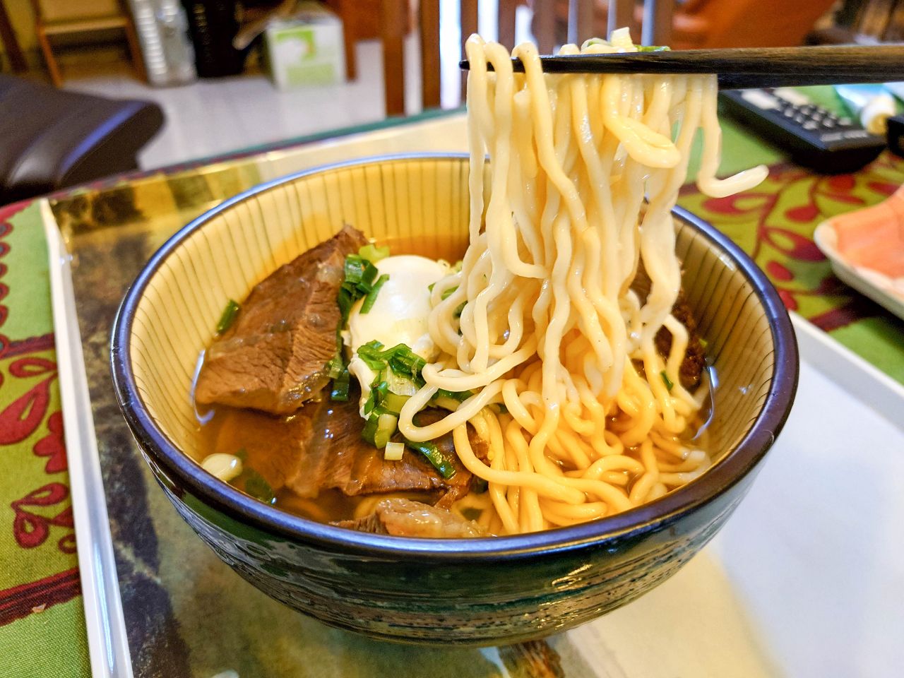[食記][高雄市] 滿湯麵食 — Super Junior 圭賢大力推薦的清燉牛肉麵
