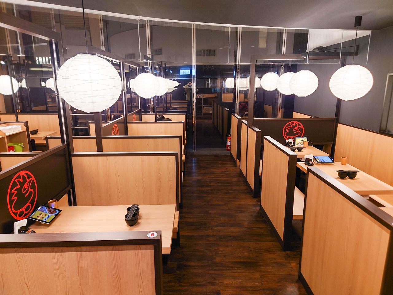 [食記][台北市] 鳥貴族 新光三越台北南西店 — 日本知名平價串燒居酒屋登台
