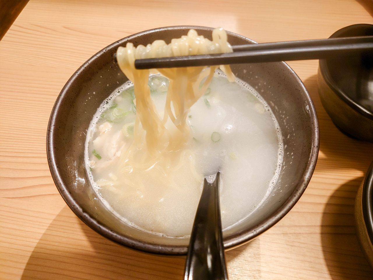 [食記][台北市] 鳥貴族 新光三越台北南西店 — 日本知名平價串燒居酒屋登台
