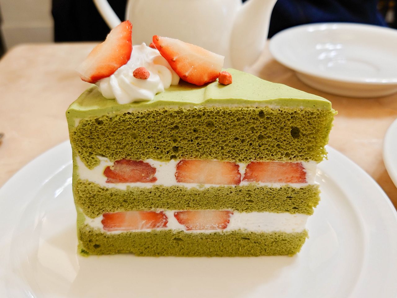 [食記][高雄市] RAN CAFÉ — 歐式古典風格甜點咖啡廳