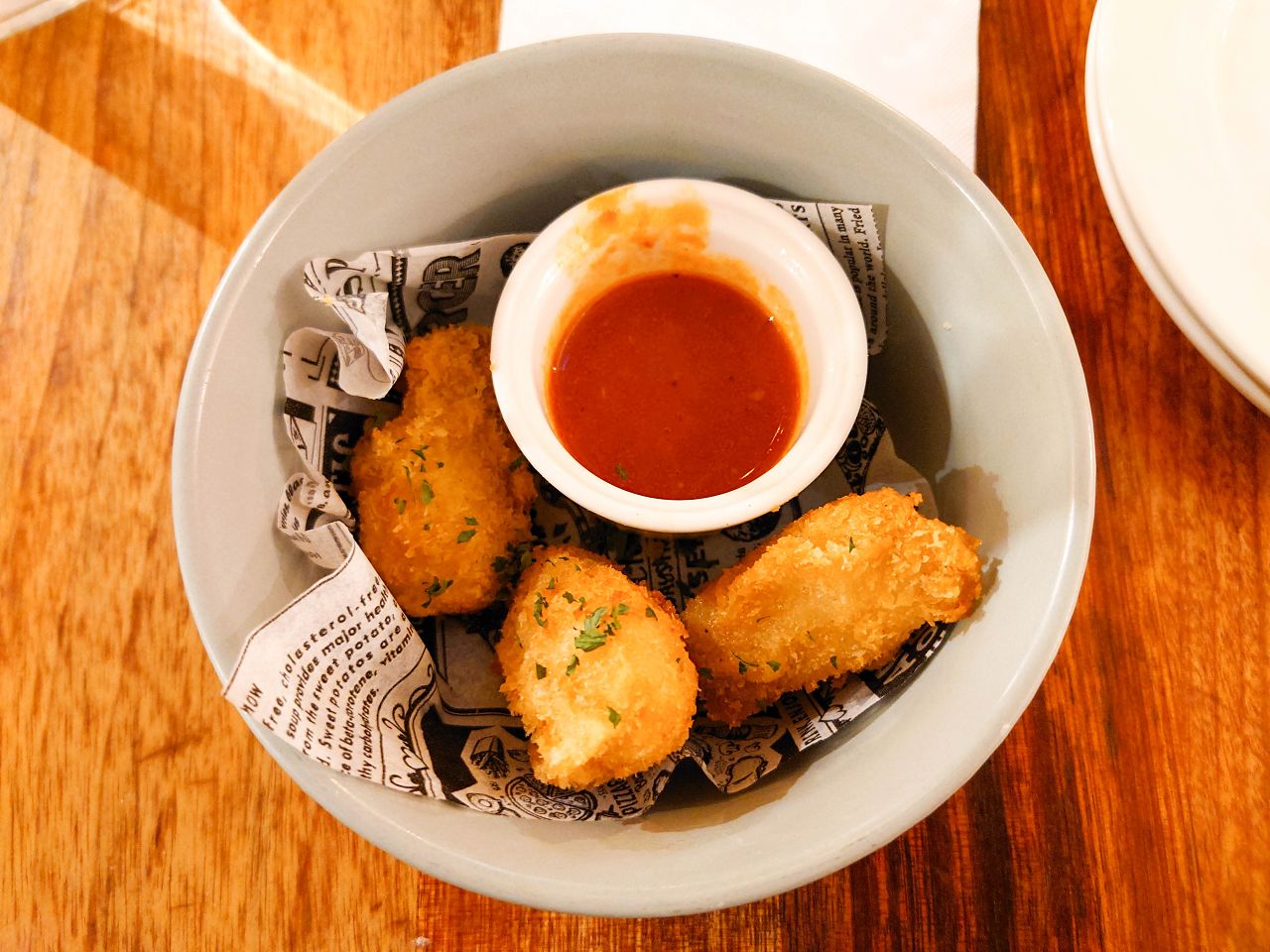 [食記][台北市] 淬義 Pizzeria & Trattoria Tre — 內湖義式餐廳推薦，店裡打造出義大利街景風貌讓人猶如置身歐洲般，供應正統義式窯烤披薩。