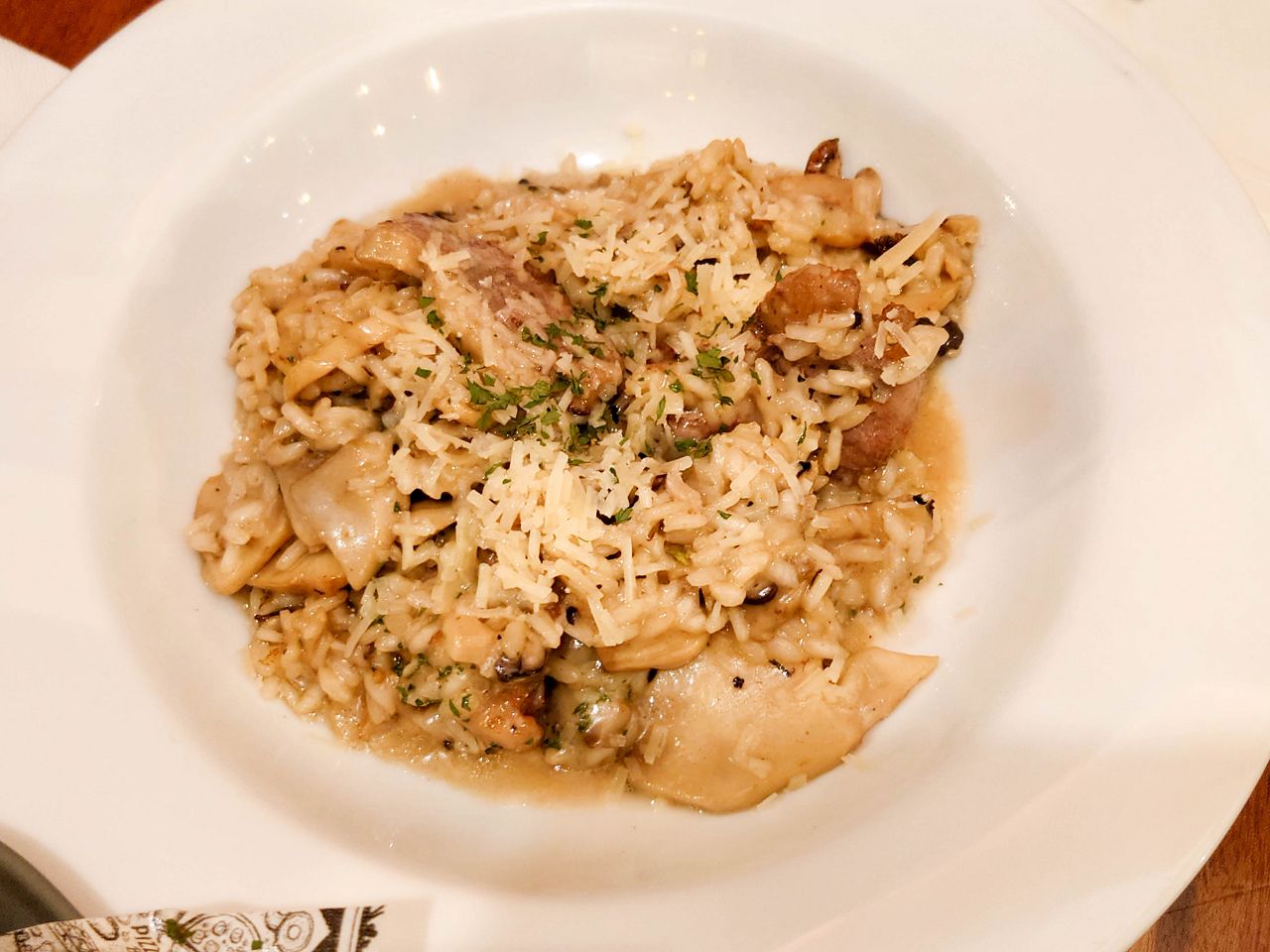 [食記][台北市] 淬義 Pizzeria & Trattoria Tre — 內湖義式餐廳推薦，店裡打造出義大利街景風貌讓人猶如置身歐洲般，供應正統義式窯烤披薩。