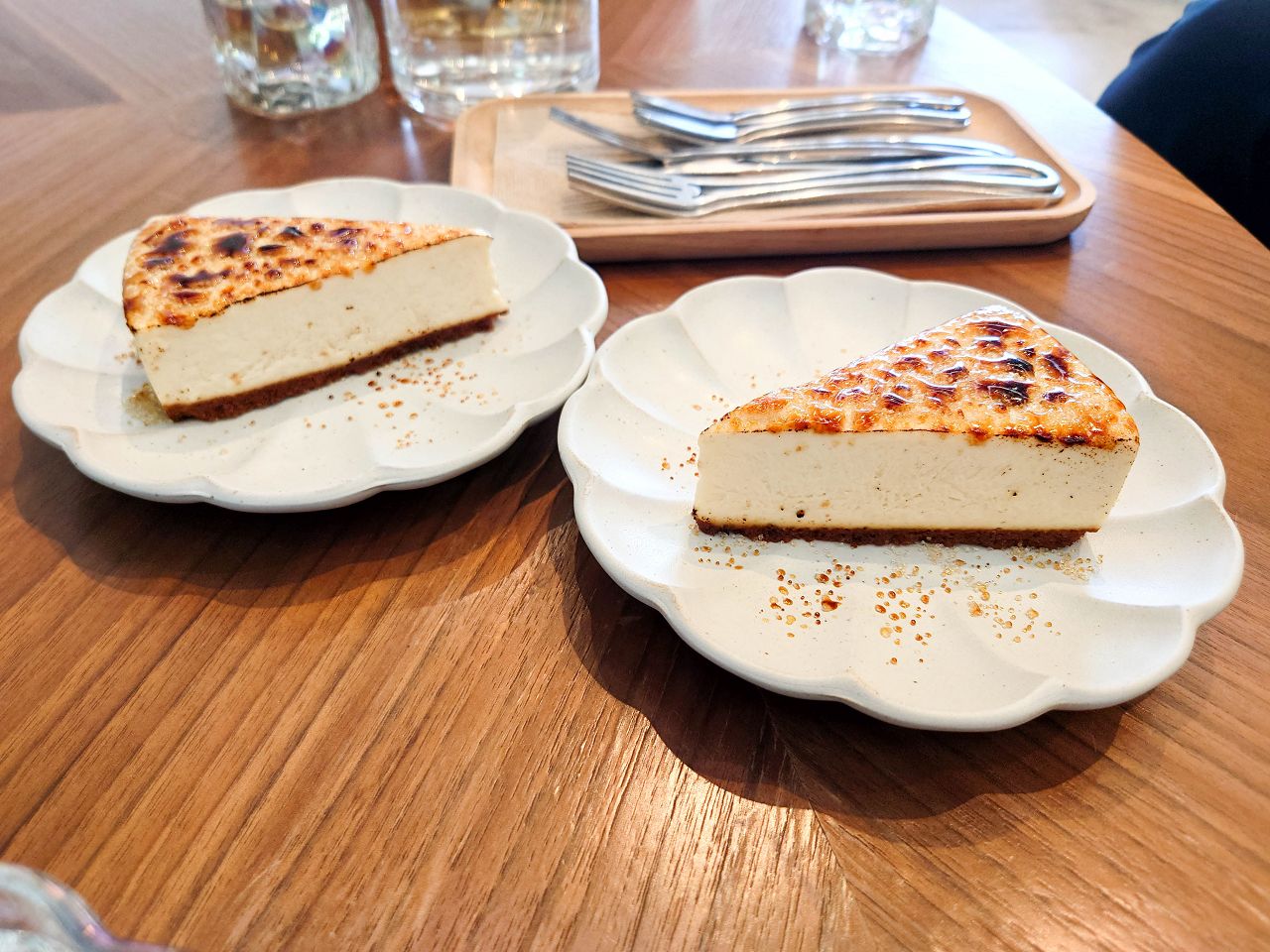 [食記][高雄市] WASA Café & Sake — 左營高鐵站附近咖啡廳兼清酒吧
