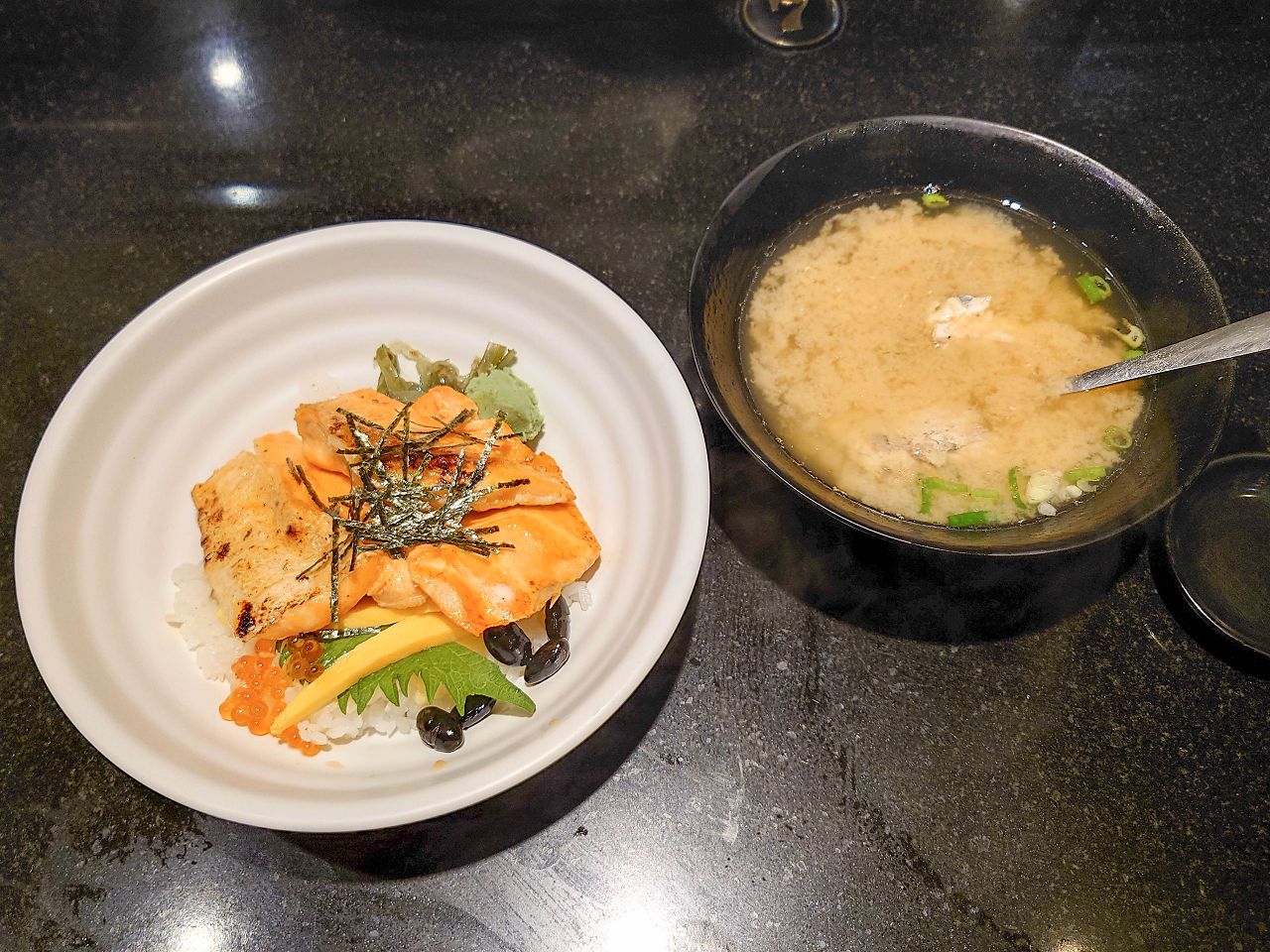 [食記][台北市] 三多屋爸爸嘴 — 北車後站高人氣日本料理