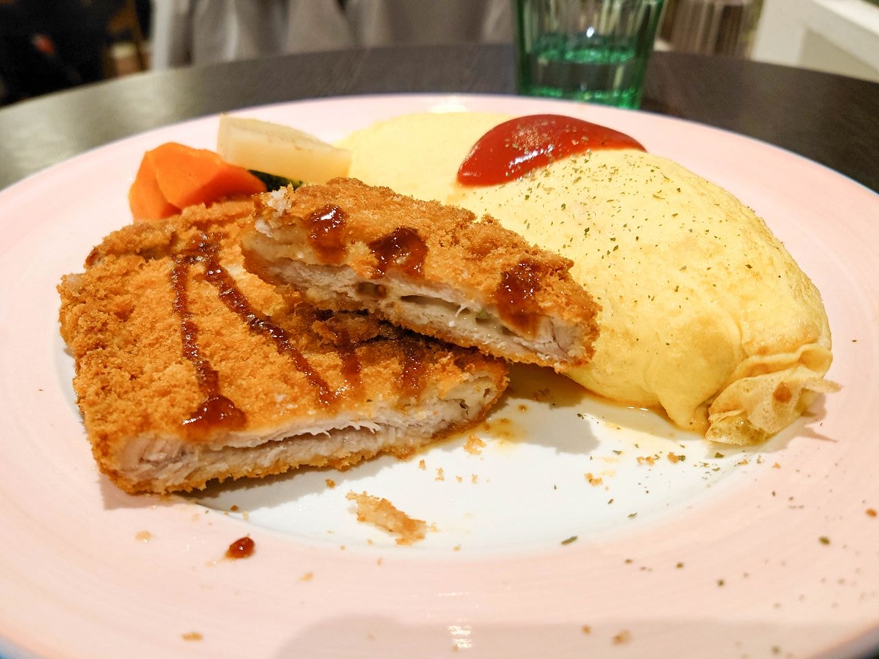 [食記][台北市] Nagoya ナゴヤ 道地日式蛋包飯 — 師承日本百年老店作法職人手作道地日式蛋包飯