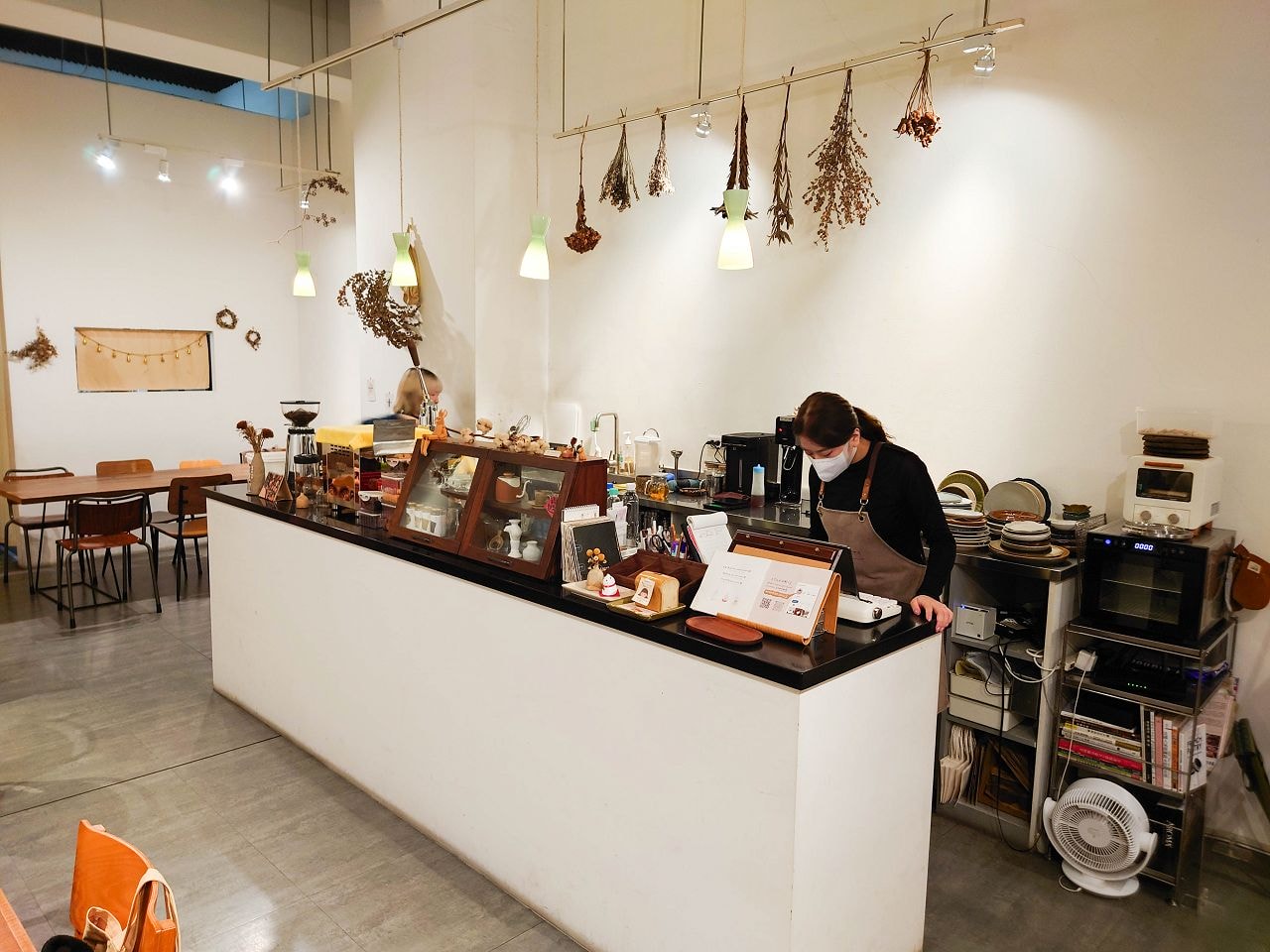 [食記][台北市] La Grotta — 西門町附近高質感甜點店推薦