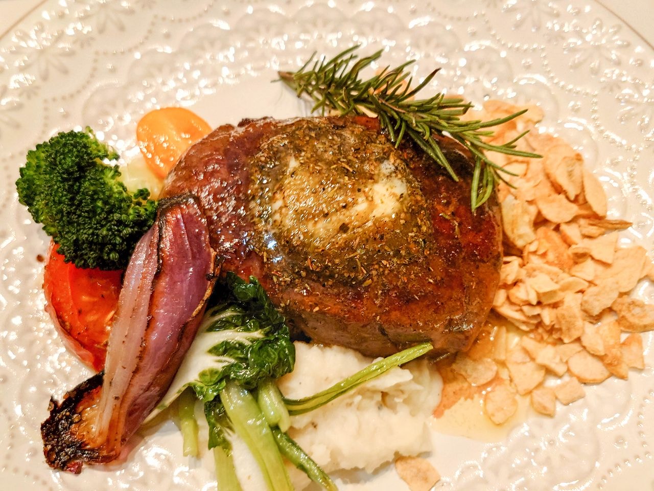 [食記][台北市] Le Sage Bistro 茱莉金牛排餐酒館 — 師大附近頂級牛排館，主打美國Prime級鮮切牛排。