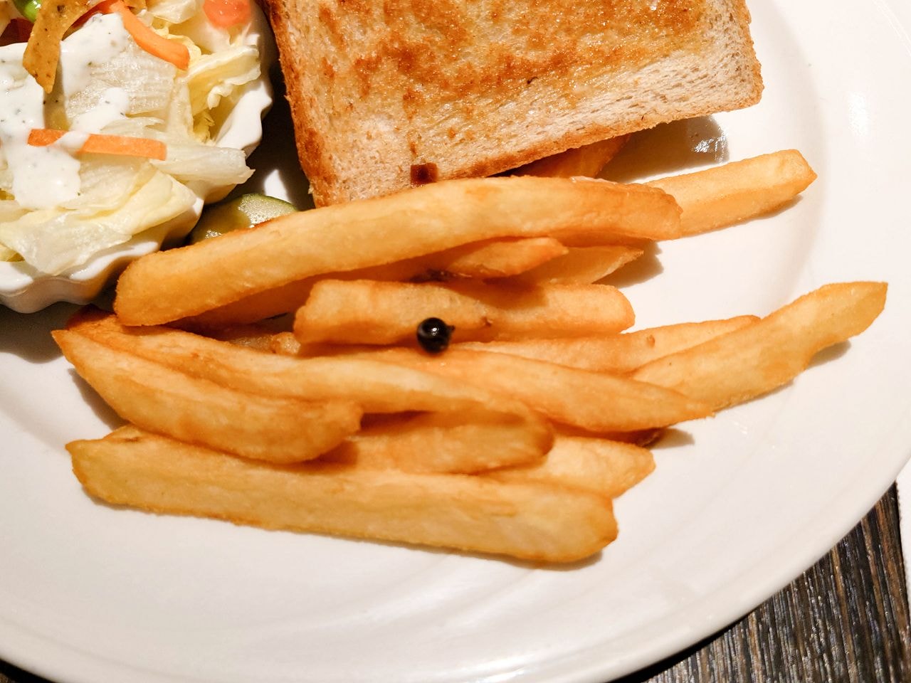 [食記][台北市] Swensen’s 双聖美式餐廳 大安店 — 超豪華9球冰淇淋組合的環遊世界聖代適合多人合享