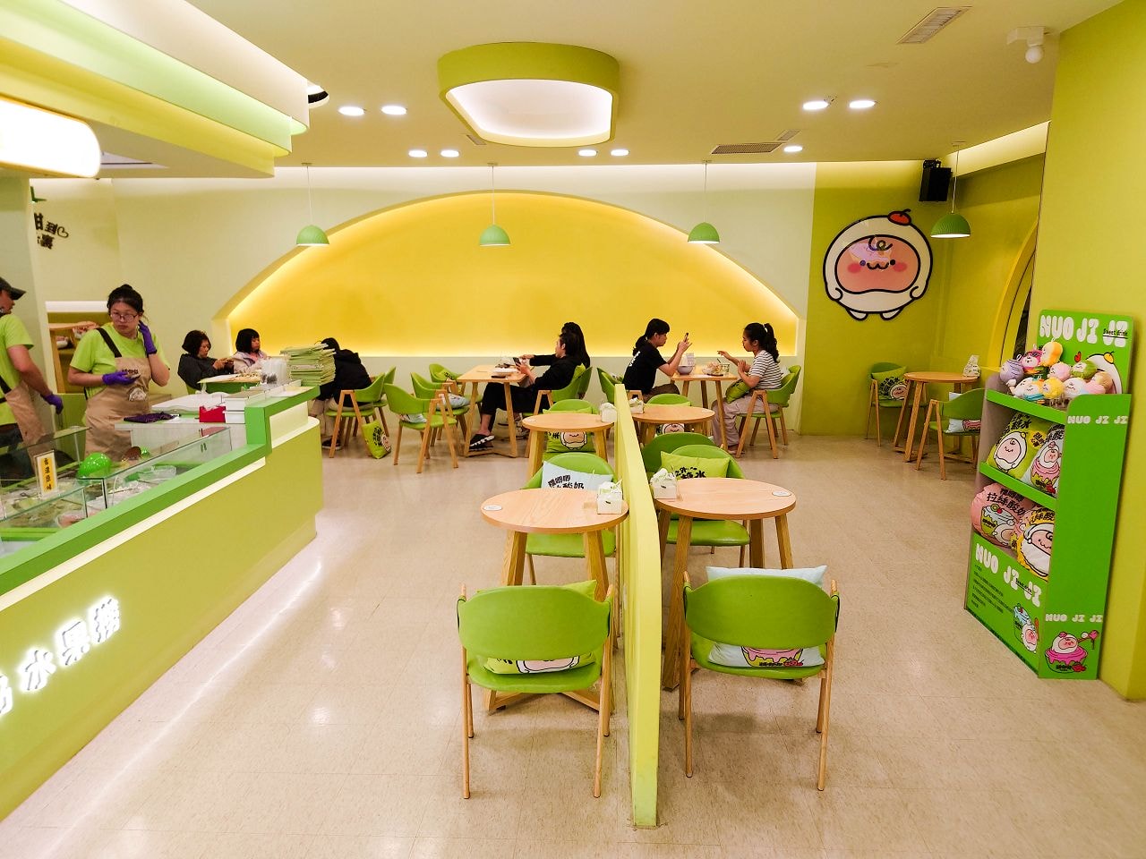 [食記][高雄市] 糯唧唧新式糖水 拉絲酸奶 民生店 (已歇業) — 創新口味的糖水甜品，純手工發酵的拉絲酸奶。