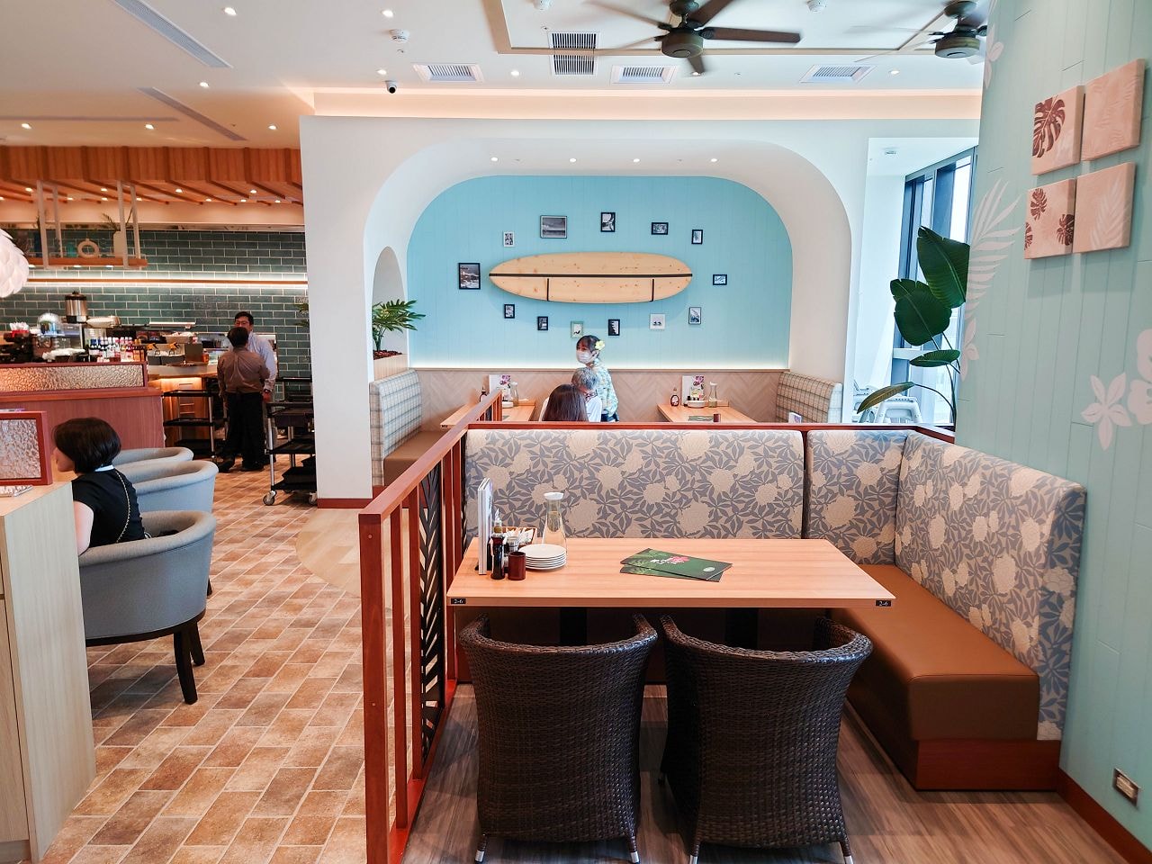 [食記][台北市] La Ohana 夏威夷餐廳&咖啡 LaLaport 南港店 — 夏威夷海島渡假風格美式餐廳