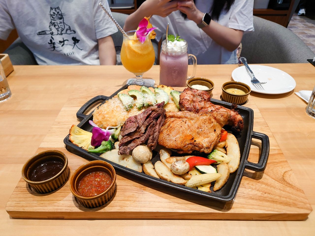[食記][台北市] La Ohana 夏威夷餐廳&咖啡 LaLaport 南港店 — 夏威夷海島渡假風格美式餐廳