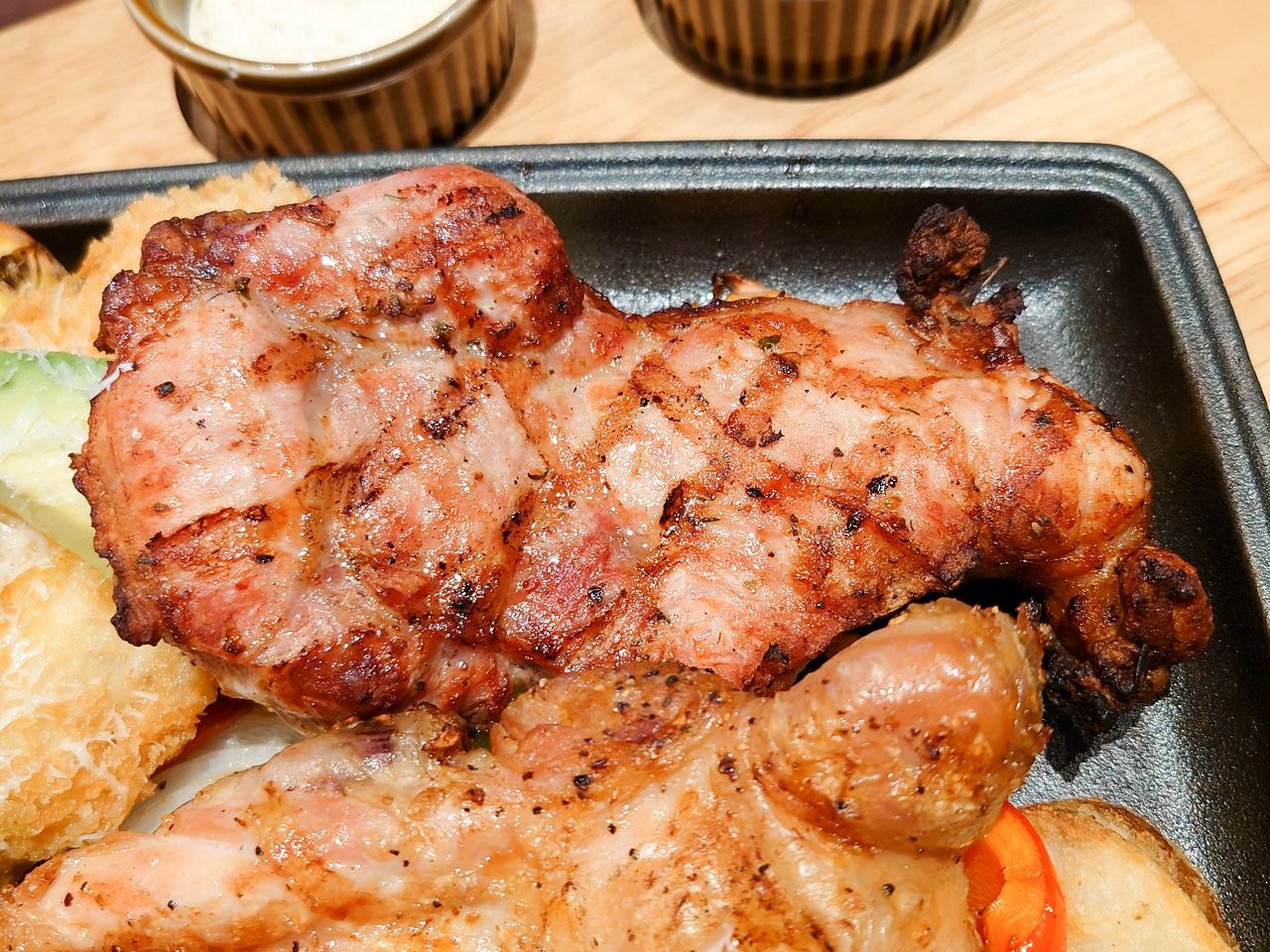 [食記][台北市] La Ohana 夏威夷餐廳&咖啡 LaLaport 南港店 — 夏威夷海島渡假風格美式餐廳