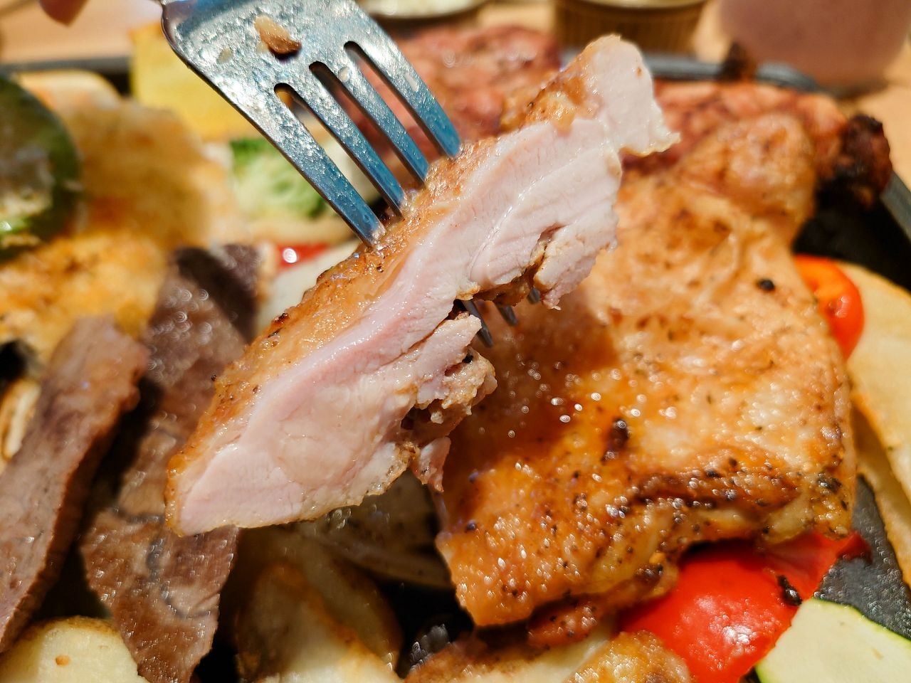 [食記][台北市] La Ohana 夏威夷餐廳&咖啡 LaLaport 南港店 — 夏威夷海島渡假風格美式餐廳