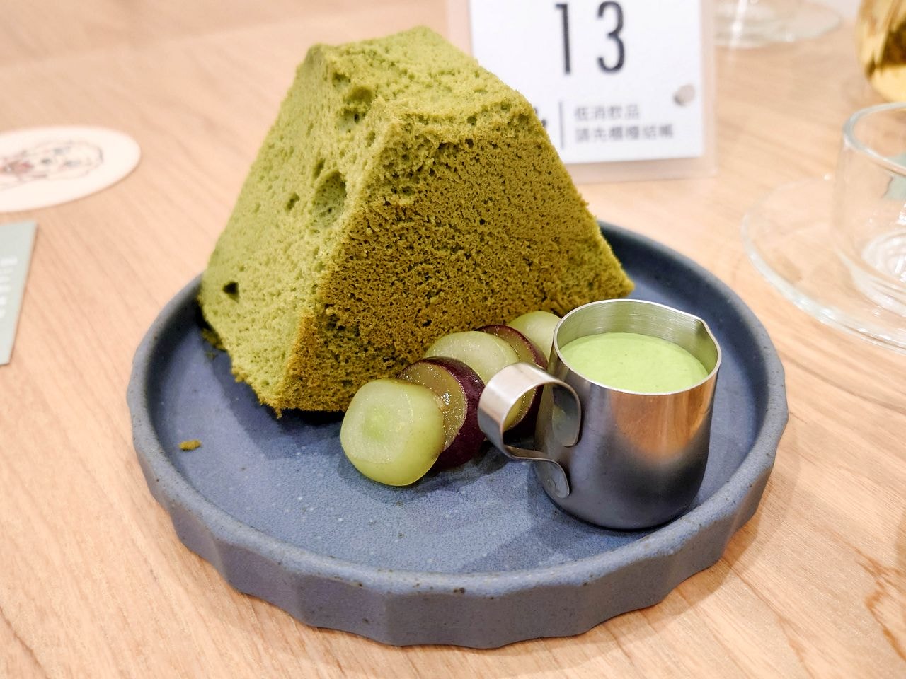 [食記][台北市] 松松咖啡 — 捷運南京三民站附近新開寵物友善咖啡廳，抹茶控們新去處。