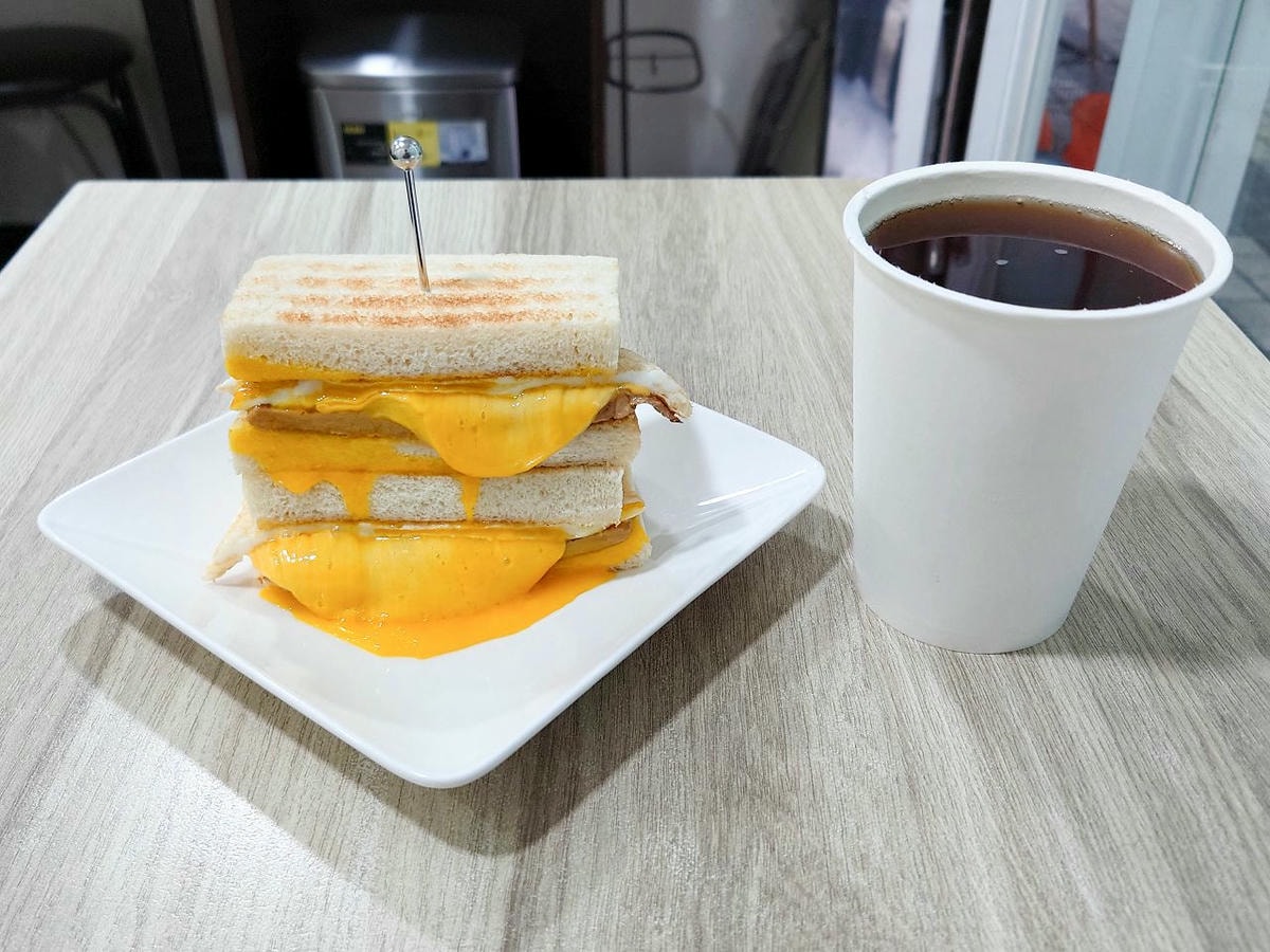 [食記][台北市] 可蜜達 Comida 林森店 (已歇業) 2部曲
