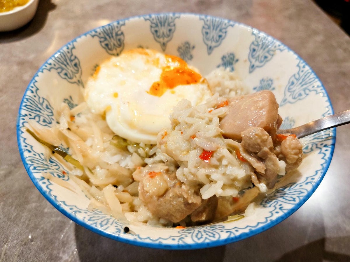 [食記][新北市][板橋區] 泰桔食坊 — 板橋國泰市場巷弄內泰式個人餐專賣小館