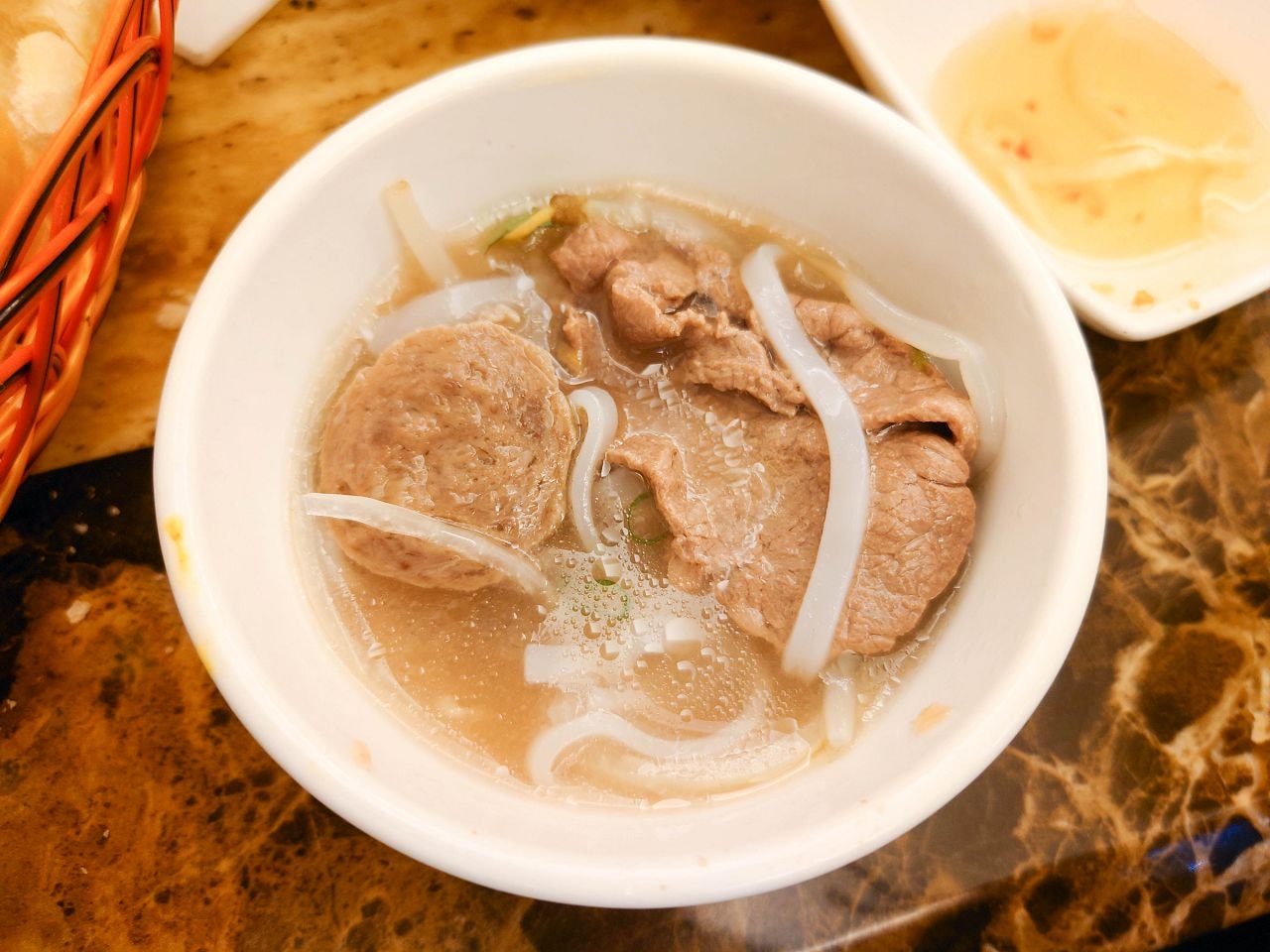 [食記][高雄市] 麗發河粉 越南美食