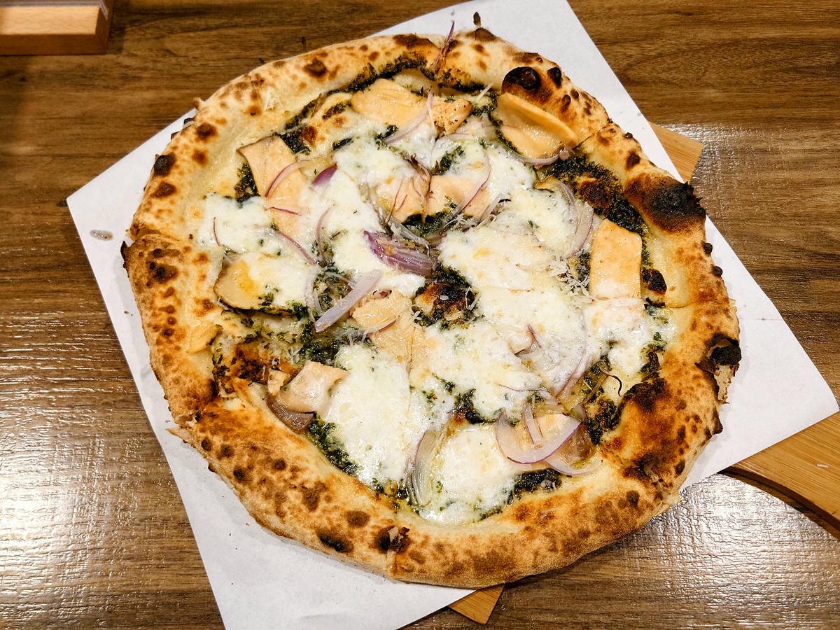 [食記][台北市] Gusto Pizza — 東門站附近義式窯烤披薩專賣店，穆斯林友善的披薩店。