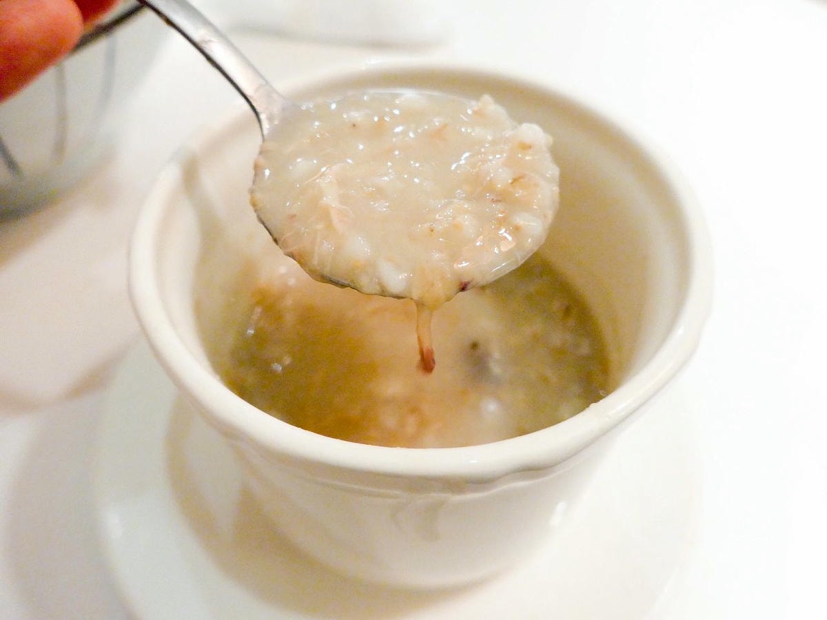 [食記][高雄市] 眷仨舖 手工澆頭麵 — 老屋改造復古文青風格眷村味麵食館