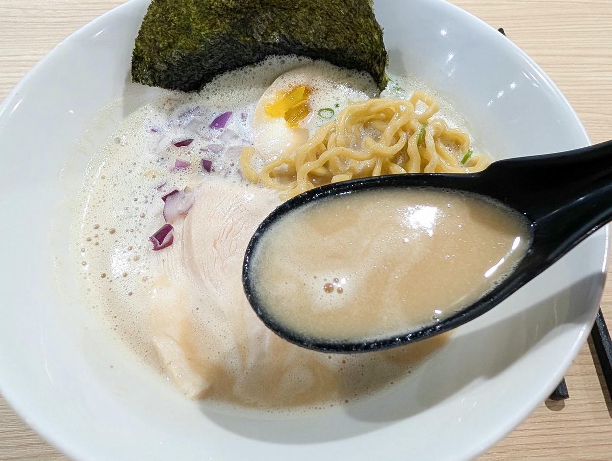 [食記][新北市][板橋區] 捌玥。泡系雞白湯拉麵