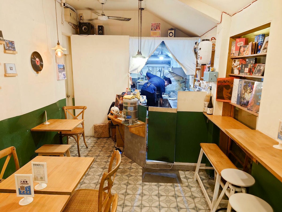 [食記][新北市][板橋區] 山居麵所 — 捷運新埔站附近復古懷舊風格拉麵小店