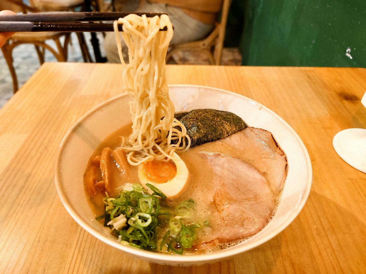 [食記][新北市][板橋區] 山居麵所 — 捷運新埔站附近復古懷舊風格拉麵小店
