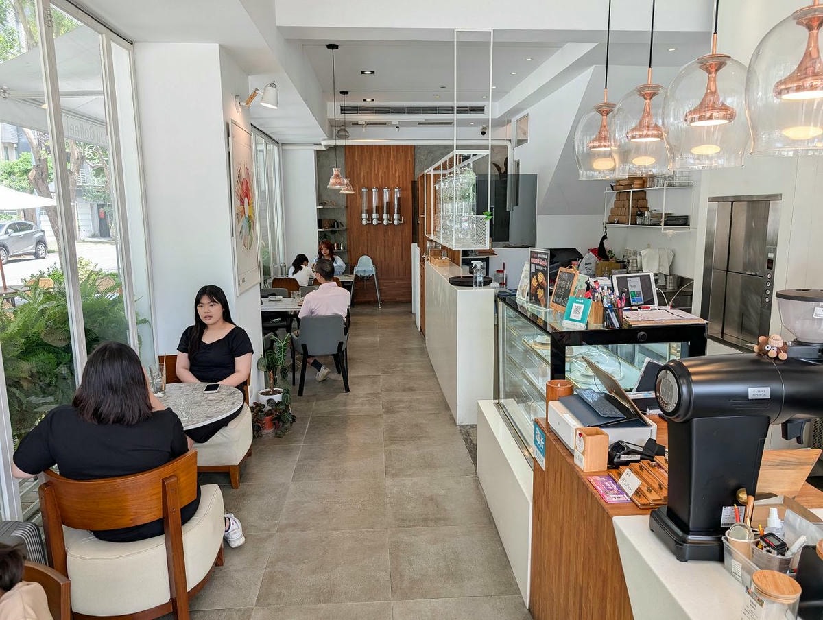 [食記][高雄市] Kingmauii 金茂宜咖啡 美術店 — 凹子底公園和高雄美術館之間環境清新舒適的咖啡廳
