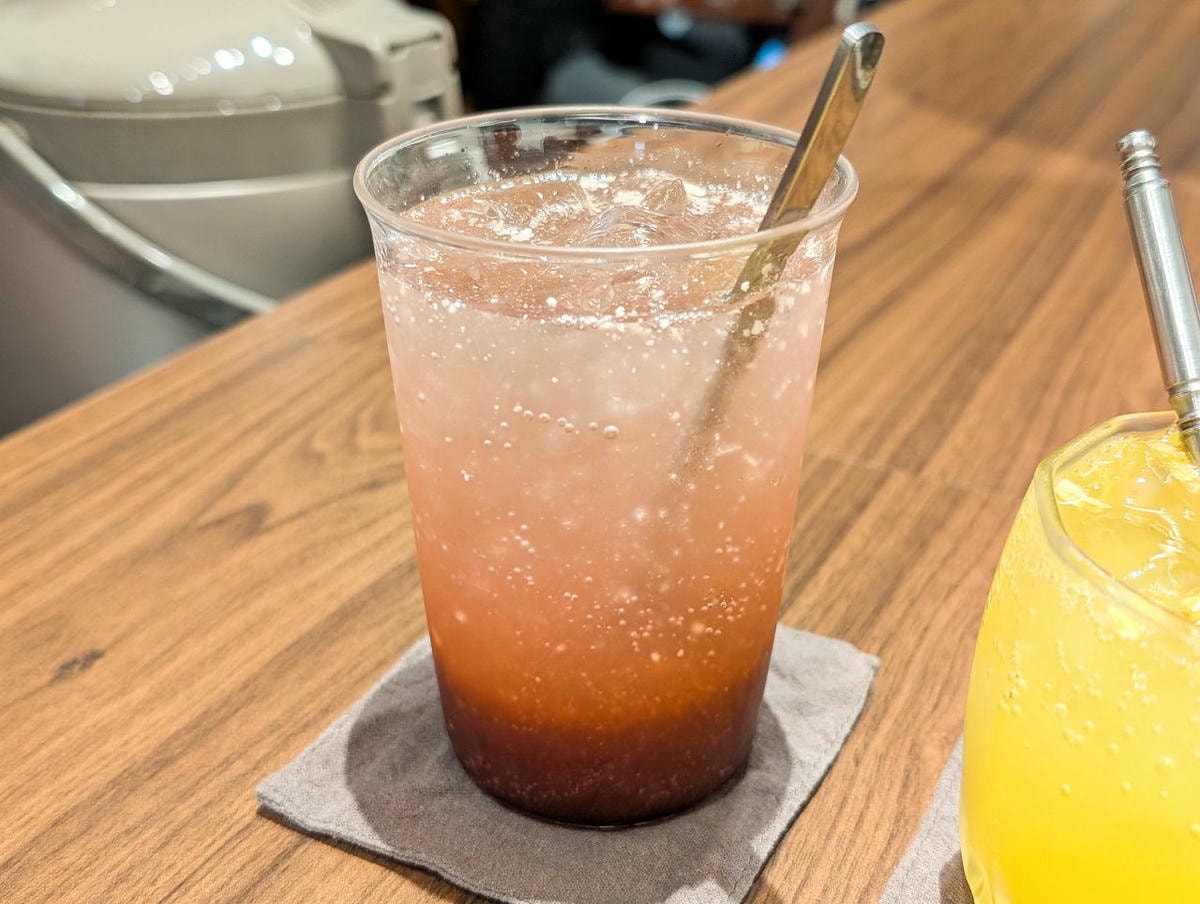 [食記][高雄市] Lumos Coffee — 捷運凹子底站附近巷弄內老宅翻新咖啡廳