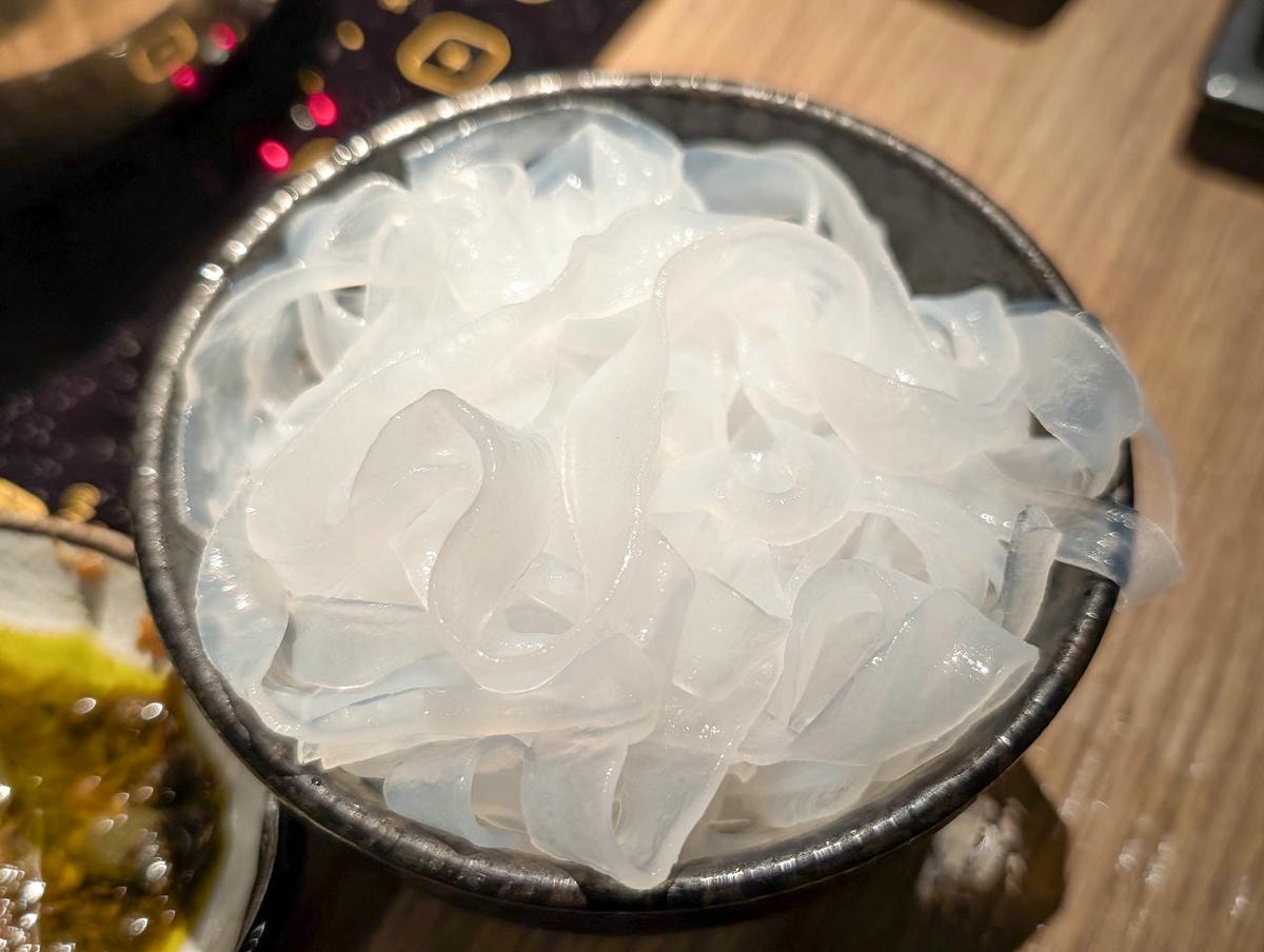 [食記][台北市] 王鍋屋 逸仙創始總店 — 中日合璧京都旨味的酸白菜火鍋專門店