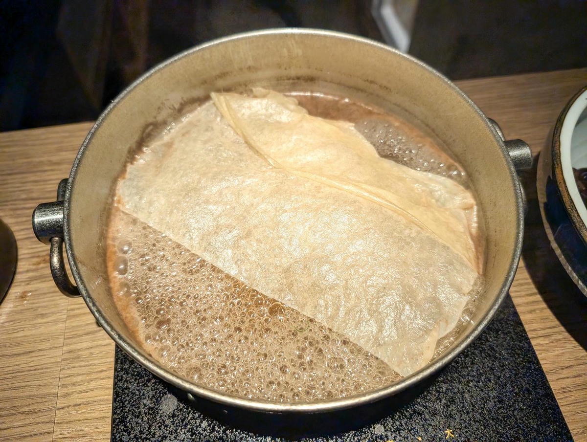 [食記][台北市] 王鍋屋 逸仙創始總店 — 中日合璧京都旨味的酸白菜火鍋專門店