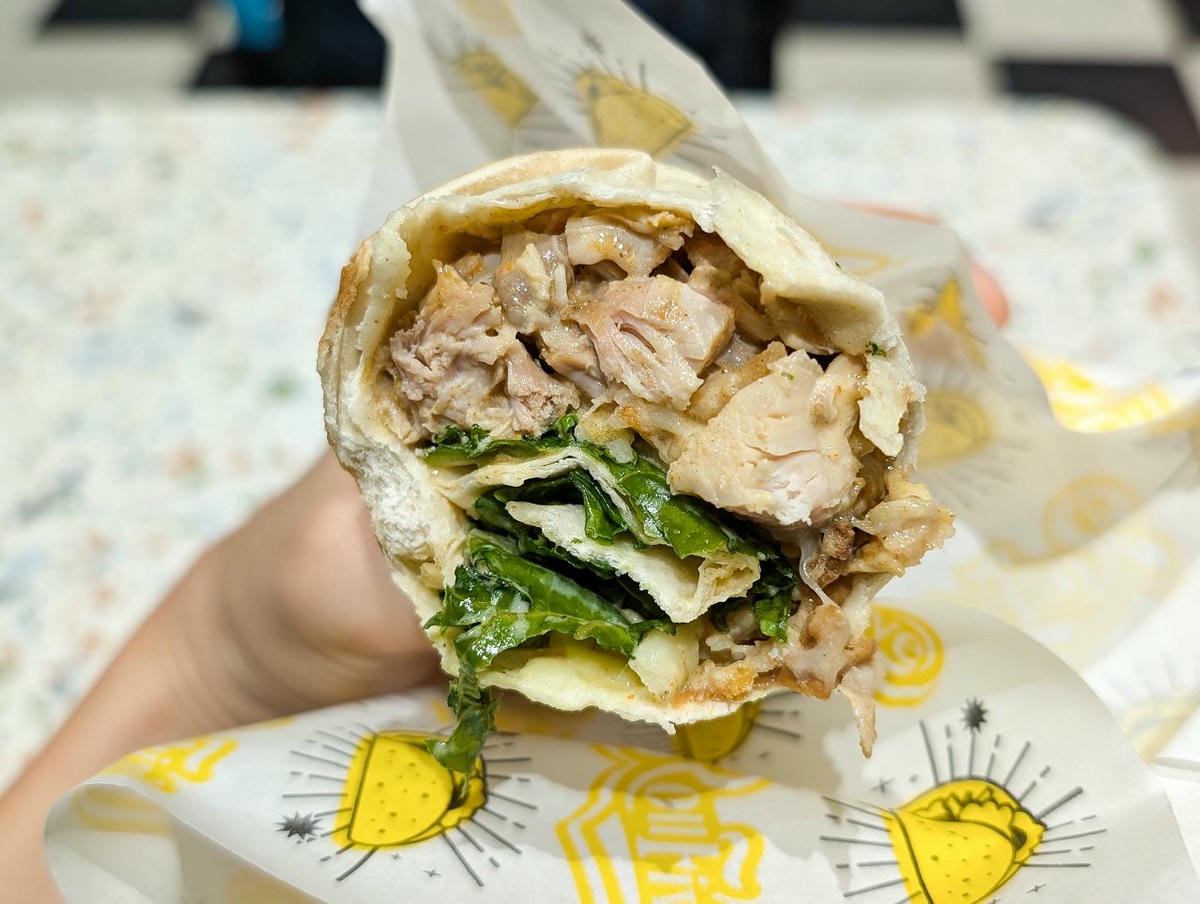 [食記][台北市] RollFive 樂發福 小巨蛋店 — 台北小巨蛋內墨西哥捲餅、塔可專賣店