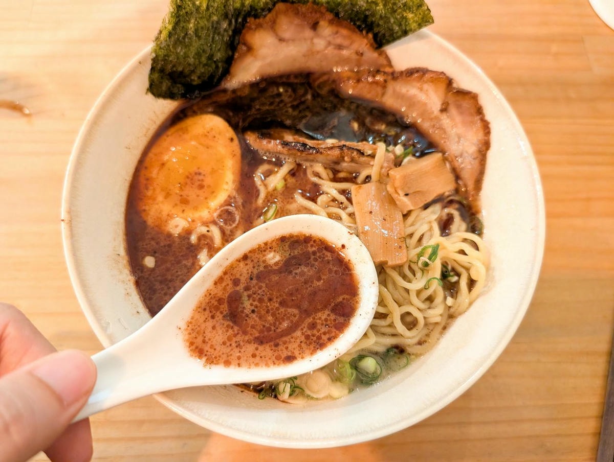 [食記][新北市][板橋區] 山居麵所 — 捷運新埔站附近復古懷舊風格拉麵小店