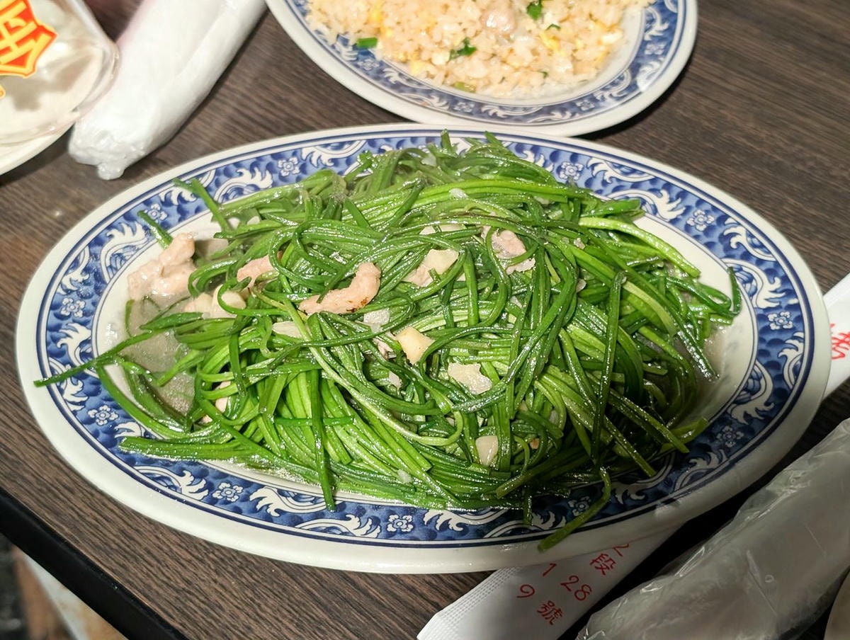 [食記][台北市] 八仙炭烤熱炒 — 大安森林公園對面露天熱炒餐廳