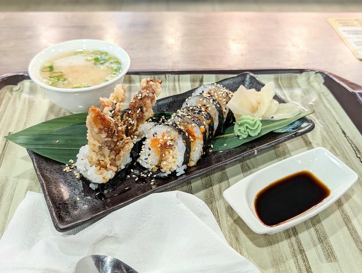 [食記][台北市] 別館美式壽司創意料理 — 中崙市場內美式壽司專賣店