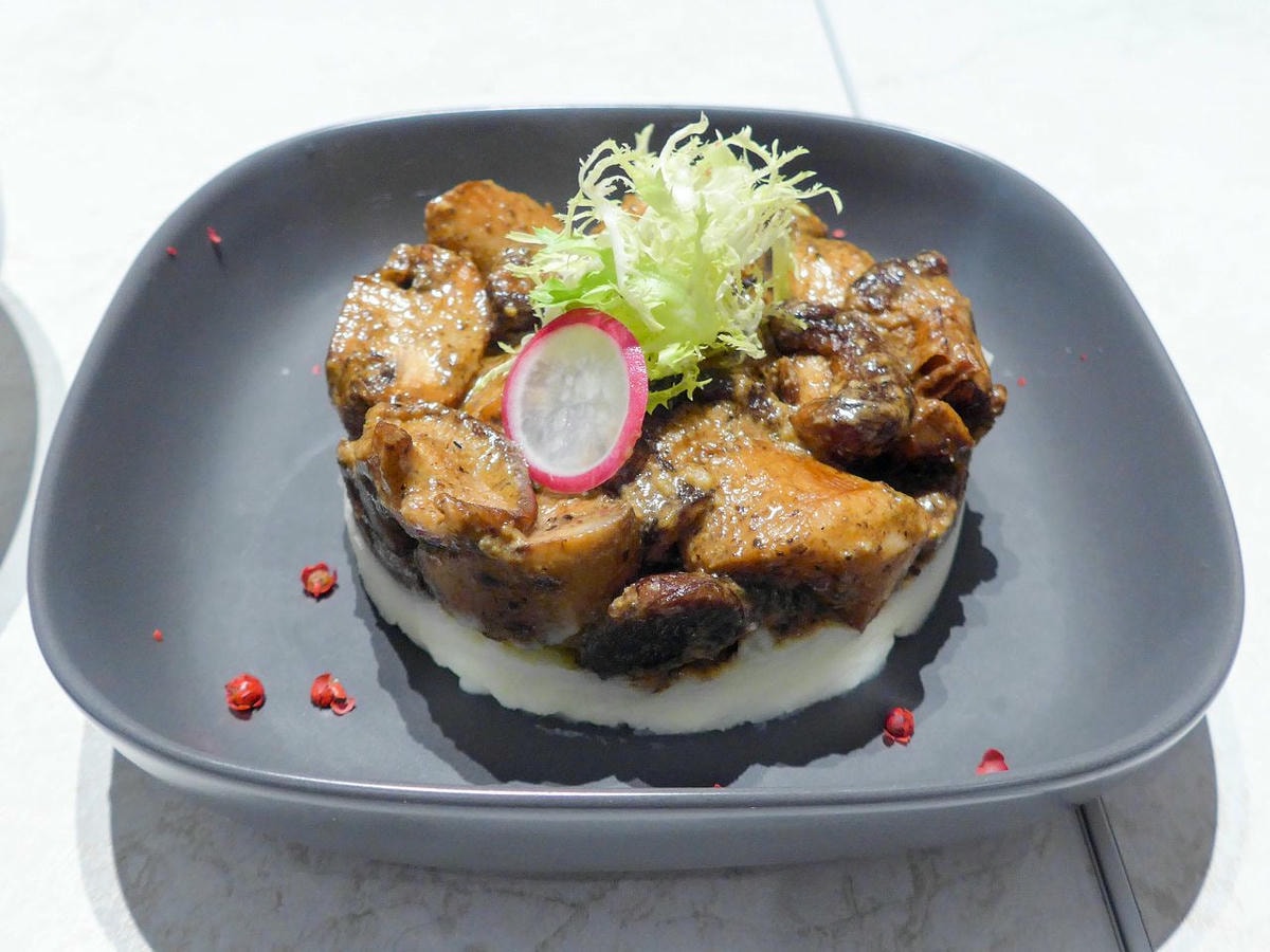 [食記][台北市] 義沐 Eat MU 台北內湖店 — 內湖新開幕義式餐廳，推薦早午餐、義大利麵、燉飯、鬆餅。