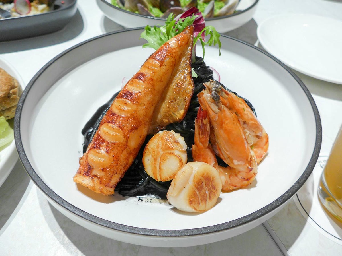 [食記][台北市] 義沐 Eat MU 台北內湖店 — 內湖新開幕義式餐廳，推薦早午餐、義大利麵、燉飯、鬆餅。