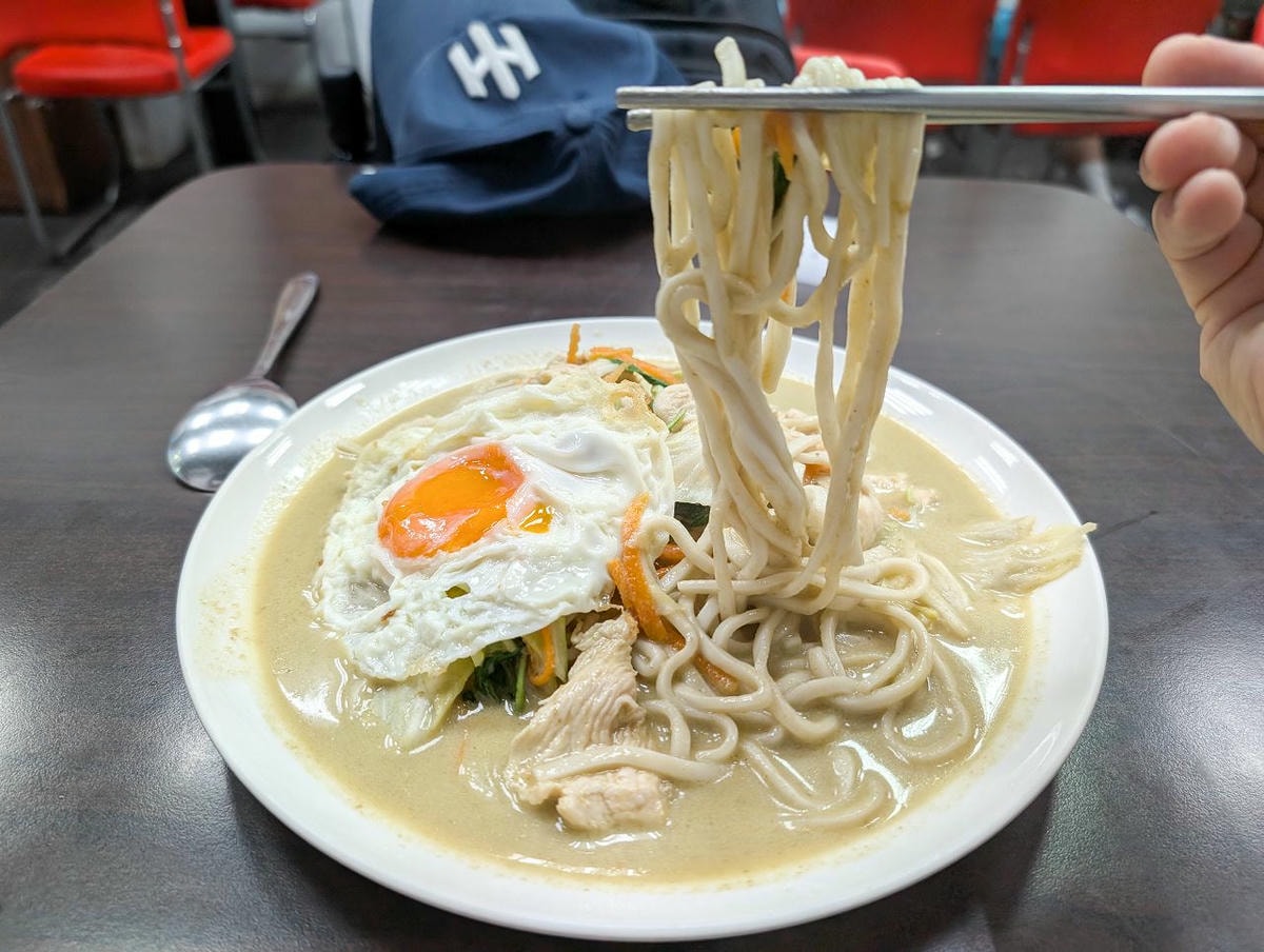 [食記][台北市] Lisa 泰式美食 — 泰國籍老闆娘經營的平價道地泰式料理餐廳