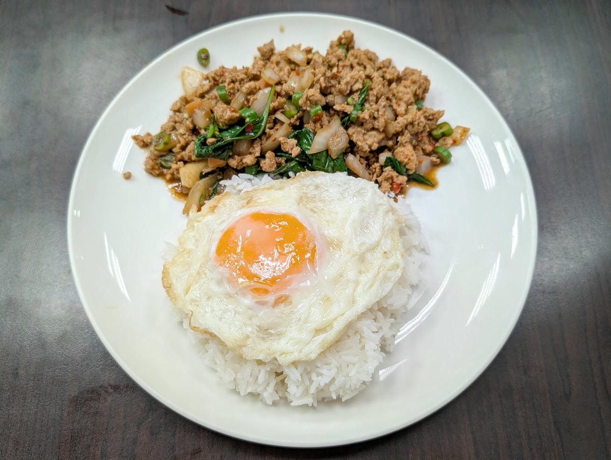 [食記][台北市] Lisa 泰式美食 — 泰國籍老闆娘經營的平價道地泰式料理餐廳