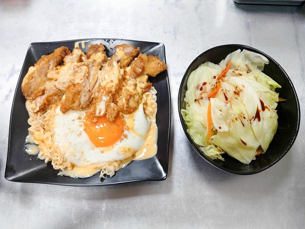 [食記][台北市] 九月茶餐廳 — 香港老闆開的道地港式料理茶餐廳