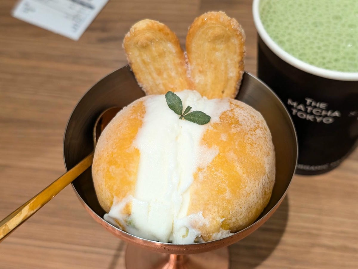 [食記][高雄市] Le Buno Café 高雄漢神巨蛋店 (已歇業) — 發跡於台北東區的水果原型義式冰淇淋專賣店在高雄漢神巨蛋設有分店