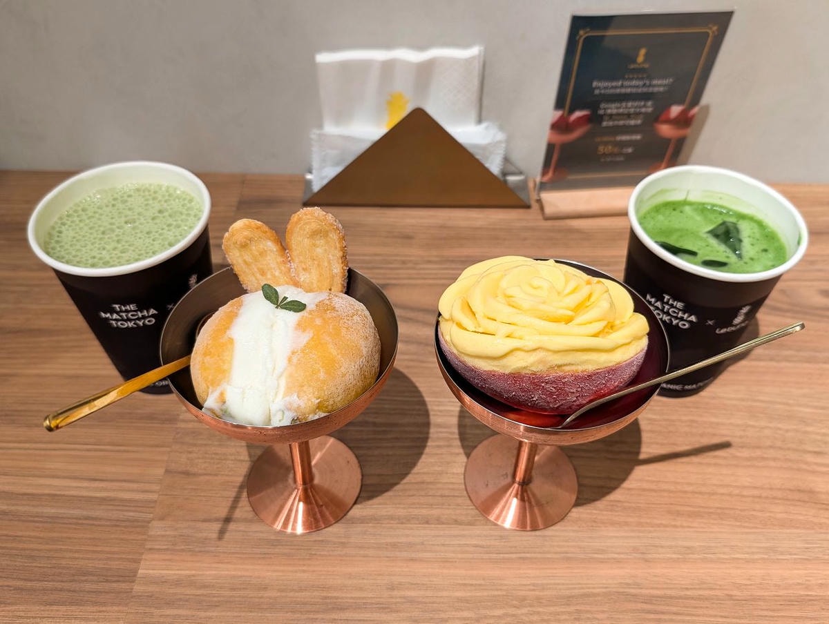 [食記][高雄市] Le Buno Café 高雄漢神巨蛋店 (已歇業) — 發跡於台北東區的水果原型義式冰淇淋專賣店在高雄漢神巨蛋設有分店