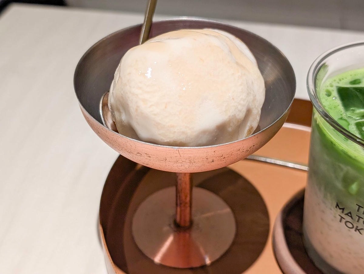 [食記][台北市] Le Buno Café 台北忠孝敦化店 — 台北東區巷弄內主打水果原型義式冰淇淋的咖啡廳