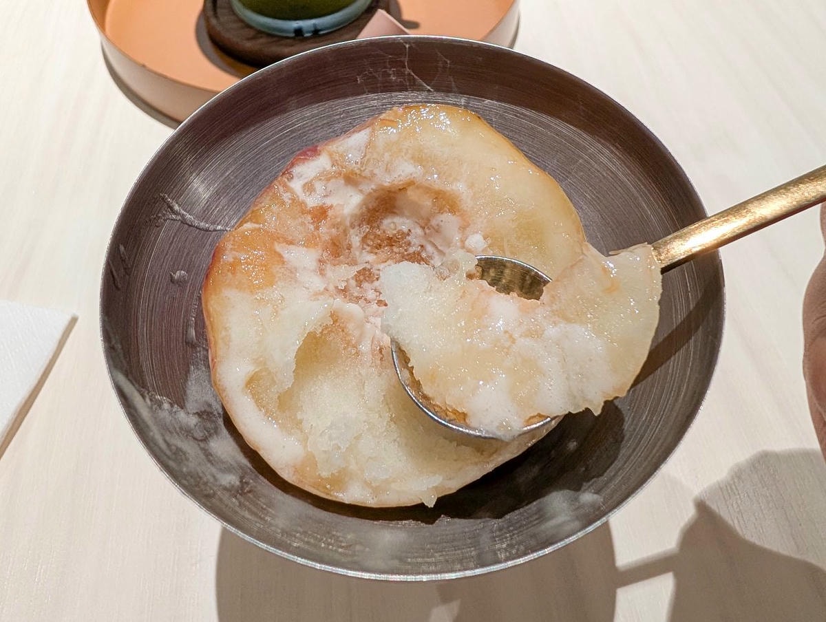 [食記][台北市] Le Buno Café 台北忠孝敦化店 — 台北東區巷弄內主打水果原型義式冰淇淋的咖啡廳