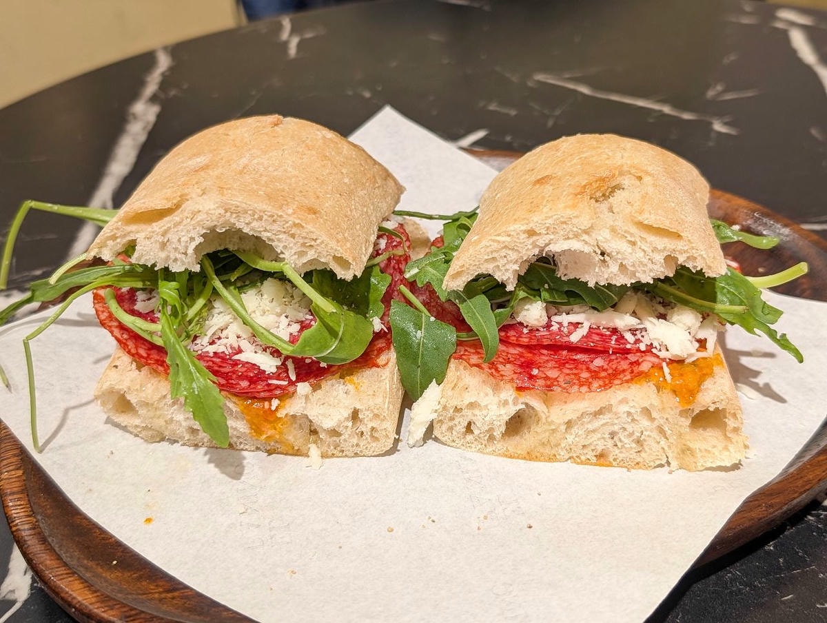 [食記][台北市] El Panino — 明曜百貨附近巷弄內義式三明治專賣店